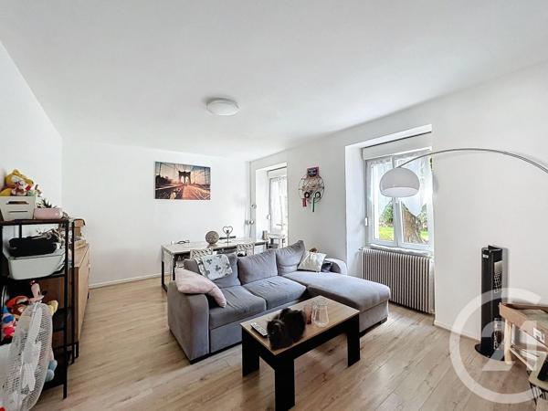 Appartement F3 à vendre  3 pièces - 65,04 m 2   COUTHENANS  - 70
