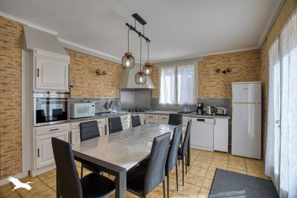 Maison à vendre 320 000 € Saint-André-d'Allas 8 p 125 m² DPE C