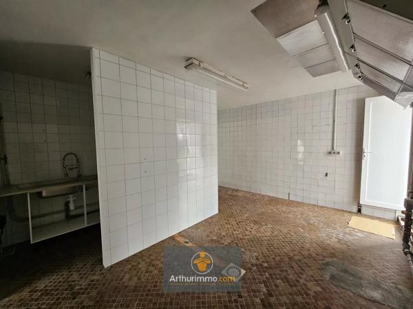 Vente Maison 6 pièces 199 m2 à Courçon