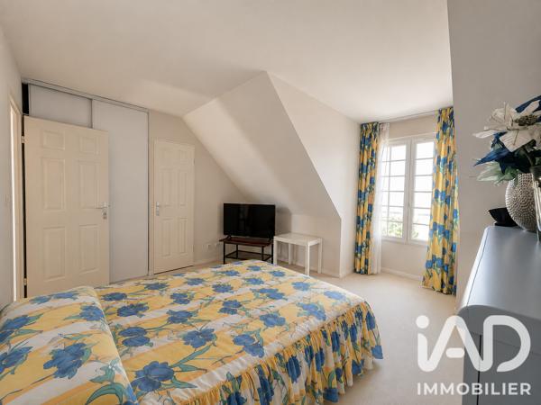 Maison à vendre 7 pièces 171,56 m² Périgny