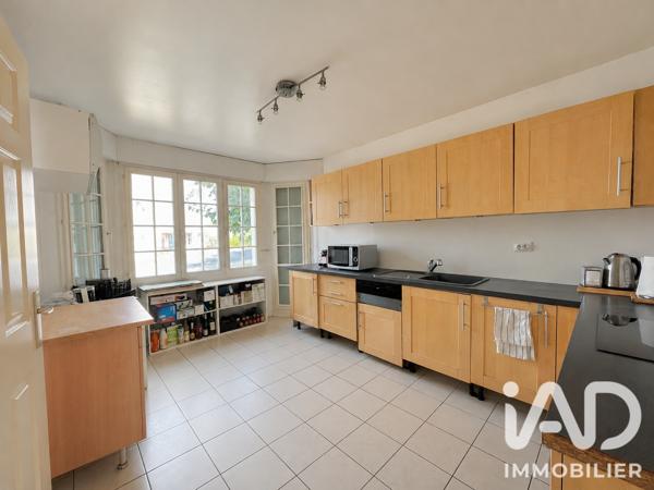 Maison à vendre 7 pièces 171,56 m² Périgny