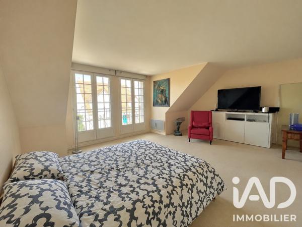 Maison à vendre 7 pièces 171,56 m² Périgny