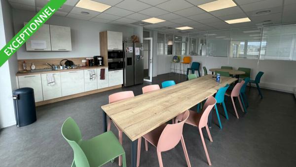 Bureaux à vendre à Valence dans parc d’activité avec terrasses et parkings