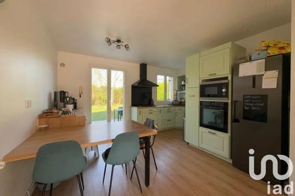 House for sale 6 rooms 145 m² Servon