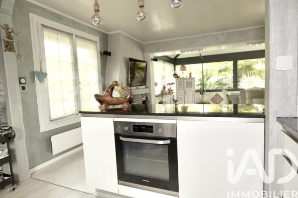 Maison à vendre 5 pièces 73 m² Saint-Leu-la-Forêt