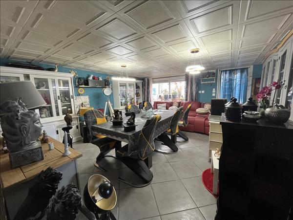 Maison à vendre |  Bourges |  8 pièces | 194,8 m²