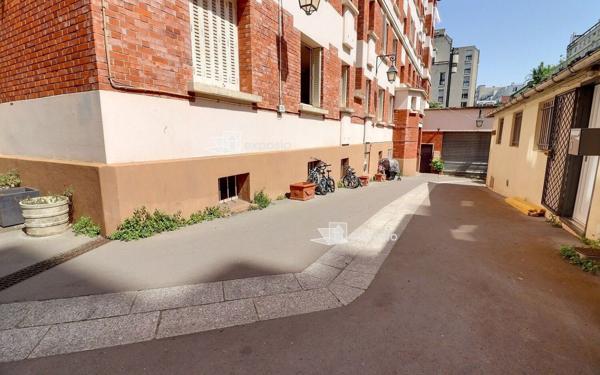 Appartement à vendre    2 pièces • 34 m2 Paris 19