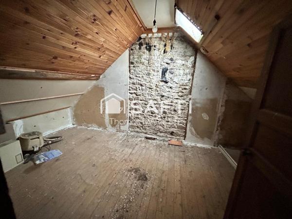 Maison, avec fort potentiel, restaurer dans son intégralité