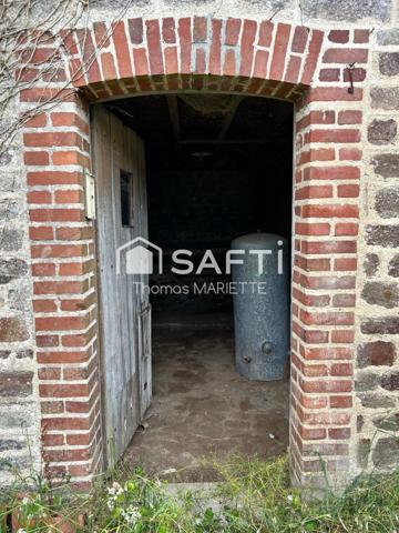 Maison, avec fort potentiel, restaurer dans son intégralité