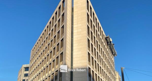 Bureaux à louer en RDC à Villeurbanne au cœur du Carré de Soie