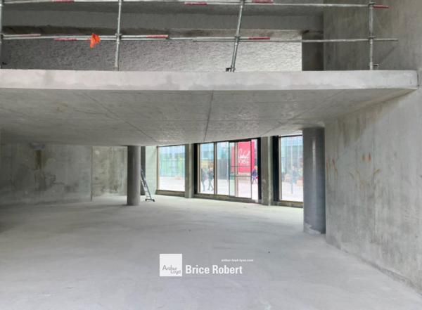 Bureaux à louer en RDC à Villeurbanne au cœur du Carré de Soie