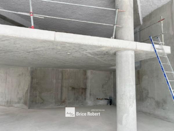 Bureaux à louer en RDC à Villeurbanne au cœur du Carré de Soie