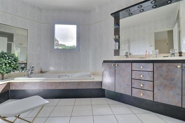 Maison à vendre  7 pièces - 178 m2 LA BAULE - 44