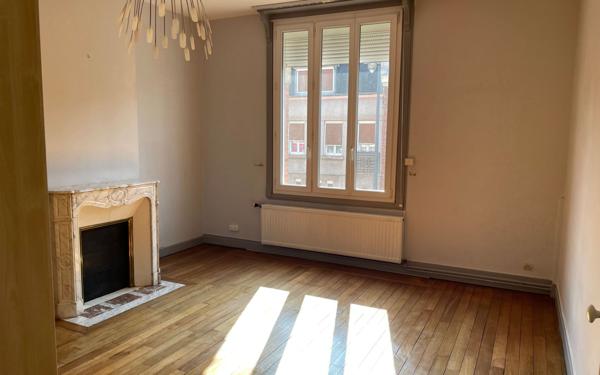 Maison à vendre    6 pièces •  Chauny