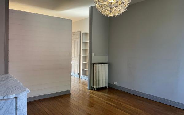 Maison à vendre    6 pièces •  Chauny