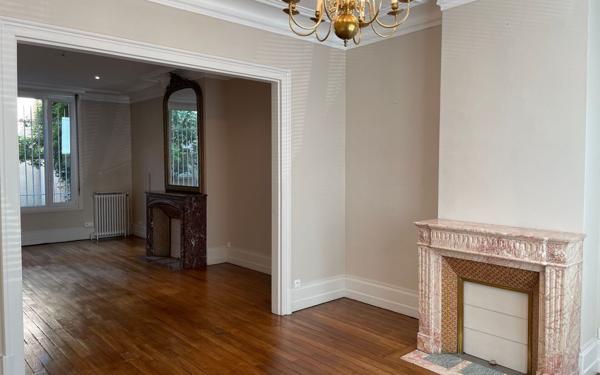 Maison à vendre    6 pièces •  Chauny