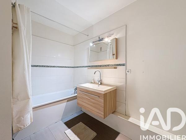 Appartement à vendre 4 pièces 81 m² Magny-les-Hameaux