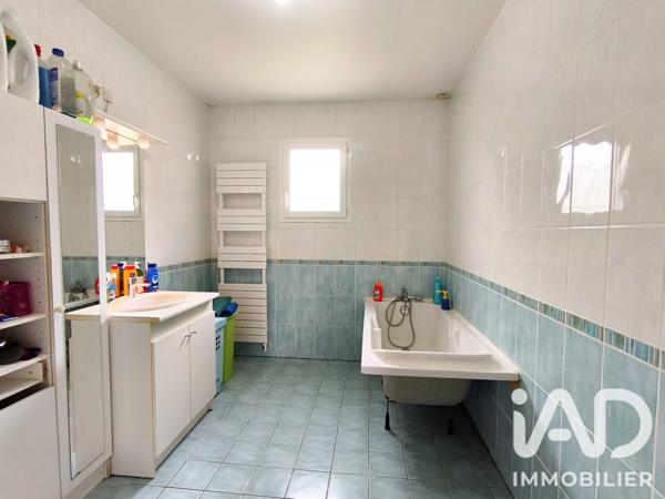 Maison à vendre 6 pièces 129 m² Bourneville-Sainte-Croix