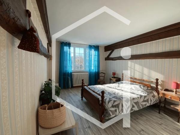 Maison de village 5 pièce(s) 4 chambre(s) 157 m²