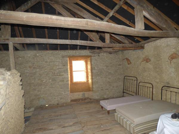 Maison pierres 280 m² vue 360° et vue Pyrénées sur 3 923 m²