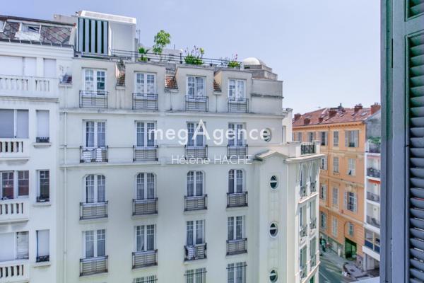Appartement à NICE, 06000 - 2 pièces 52m²
