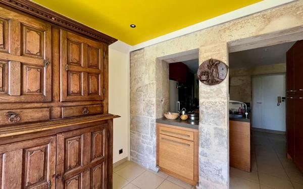 Maison à vendre    6 pièces •  Niort