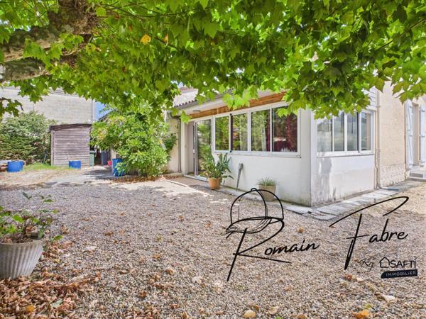 Maison en pierre avec 2 chambres, cadre bucolique et très grand garage