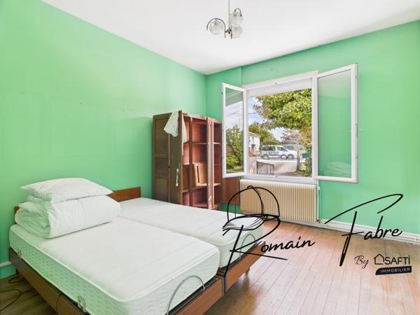 Maison en pierre avec 2 chambres, cadre bucolique et très grand garage