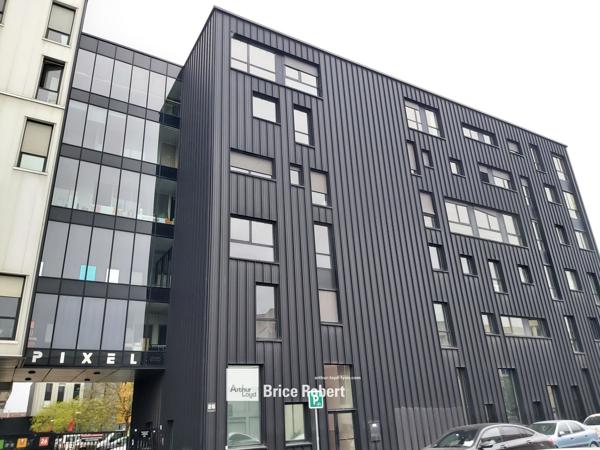 Location bureaux rénovés et lumineux à Villeurbanne