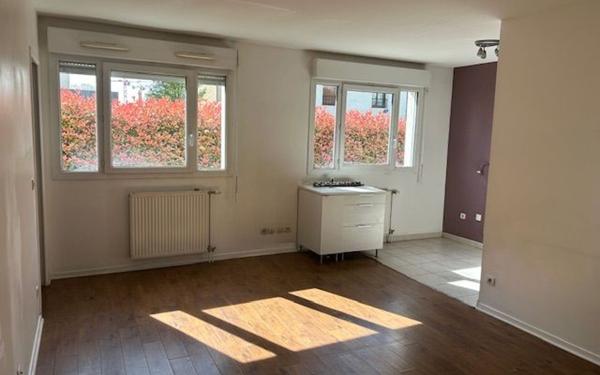 Appartement à louer    2 pièces • 42,65 m2 Fontenay-sous-Bois