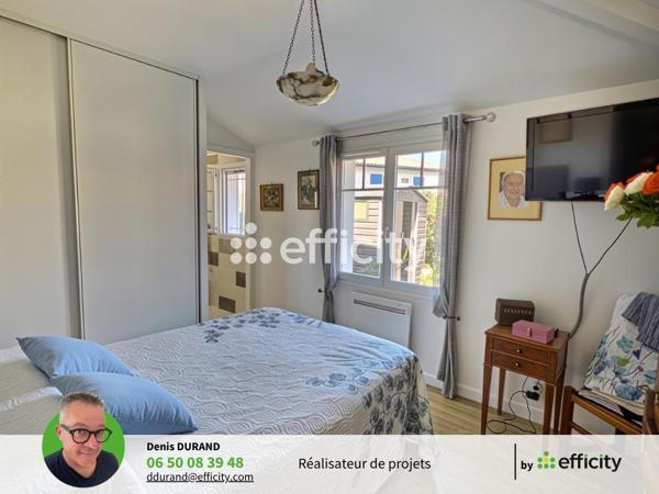 Maison
         6 pièces
        - 108 m² 549 000 € *