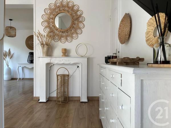 Maison à vendre  5 pièces - 103 m 2   ST PLANCHERS  - 50