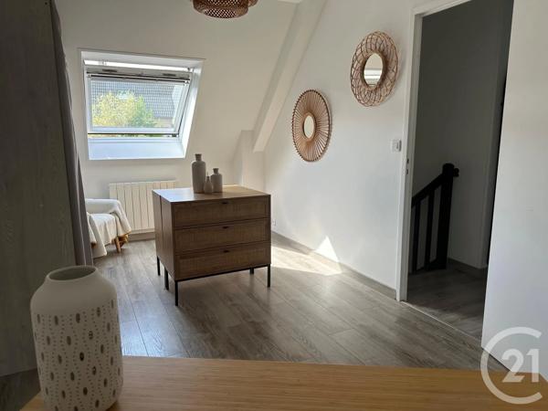Maison à vendre  5 pièces - 103 m 2   ST PLANCHERS  - 50