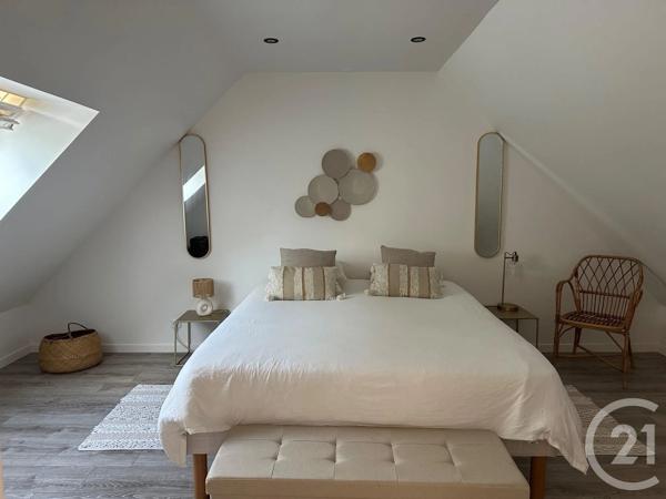 Maison à vendre  5 pièces - 103 m 2   ST PLANCHERS  - 50