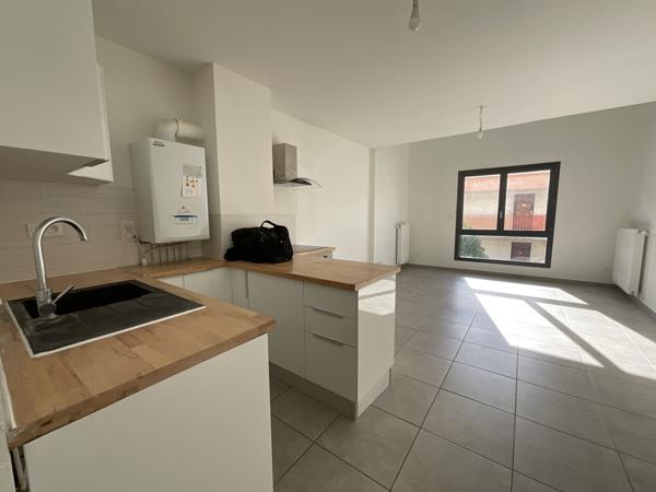 Bron (69500) Appartement T2 de 2017 à Bron