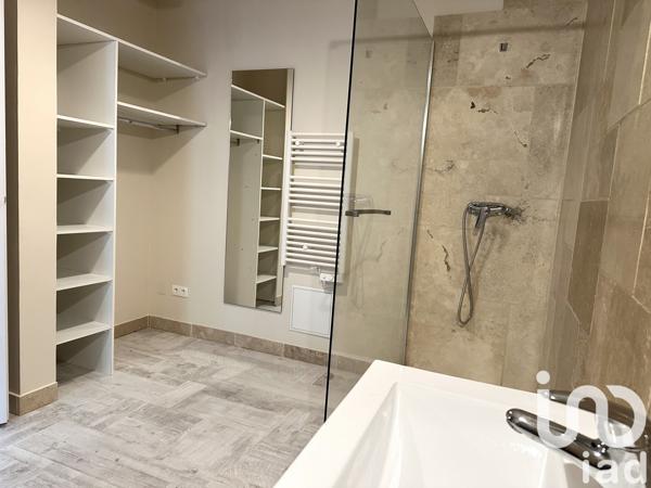 Location appartement 3 pièces 65 m² Valréas