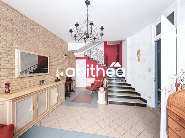 GRAND LOFT EN CENTRE VILLE