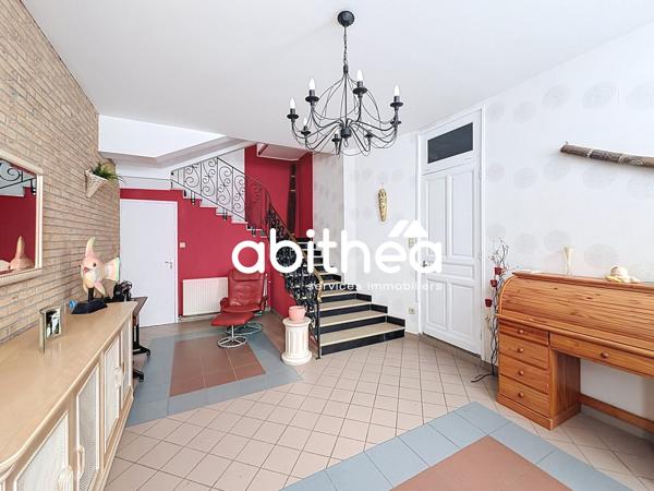 GRAND LOFT EN CENTRE VILLE