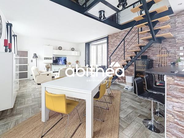 GRAND LOFT EN CENTRE VILLE