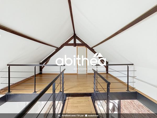 GRAND LOFT EN CENTRE VILLE