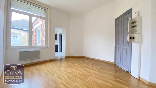 Appartement à louer 2 pièces 41.06m² Douai (59500)