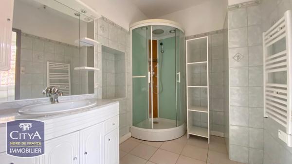 Appartement à louer 2 pièces 41.06m² Douai (59500)