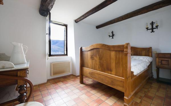 Maison à vendre    8 pièces • 256,11 m2 Saint-Maime