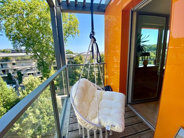 "Meudon Val Fleury" Superbe appartement meublé de 50.85 m² avec balcon, cave et parking ! Loyer 1 590 €/mois charges comprises **  - Référence  28183