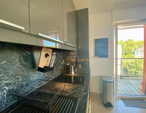 "Meudon Val Fleury" Superbe appartement meublé de 50.85 m² avec balcon, cave et parking ! Loyer 1 590 €/mois charges comprises **  - Référence  28183