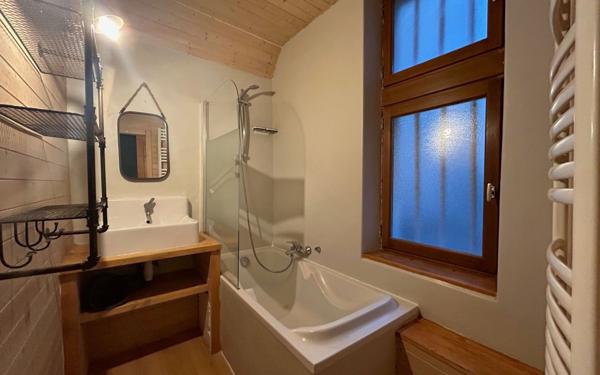 Appartement à louer    3 pièces • 74,10 m2 Vienne