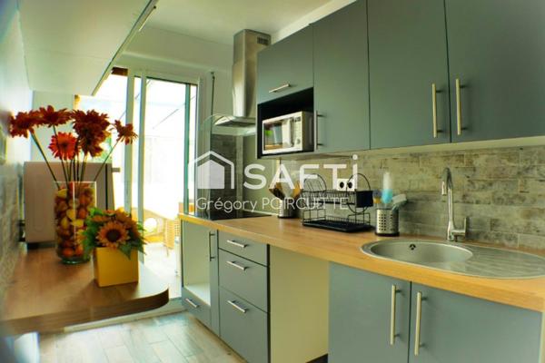 Lumineux T3 avec véranda de 14m2 au cœur de Hyères