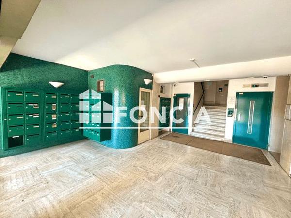 Location Local commercial 2 pièces 51.1 m² - 39 BOULEVARD GEORGES CLEMENCEAU Toulon 83000