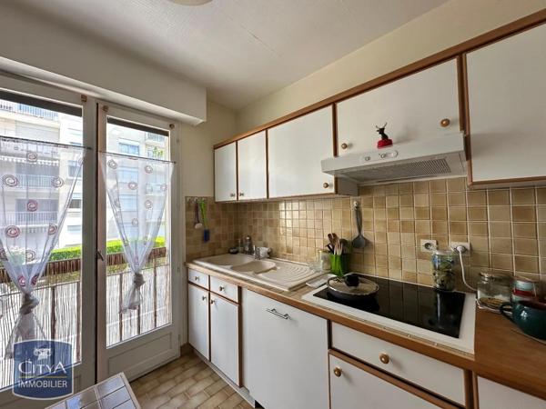 Appartement à louer 3 pièces 65.58m² Rambouillet (78120)