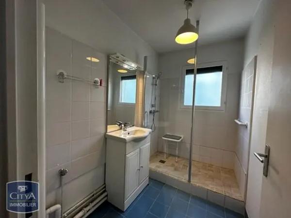 Appartement à louer 3 pièces 65.58m² Rambouillet (78120)